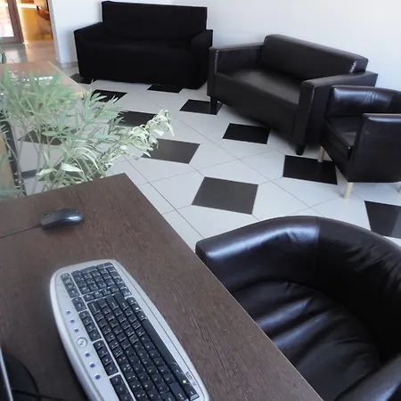 Arion Hotel 3*